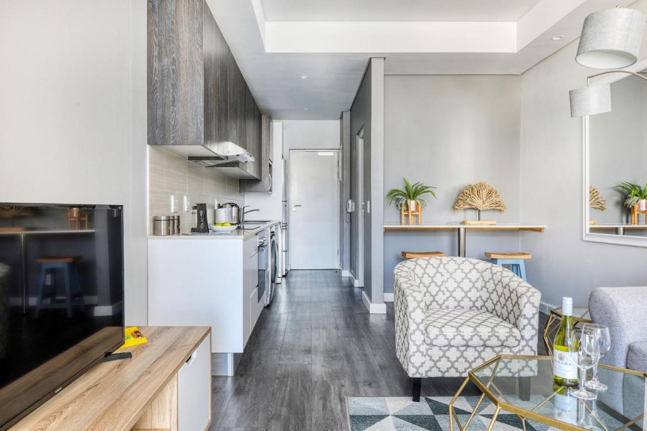 Backup-Power Mountain View Trendy Apartment كيب تاون المظهر الخارجي الصورة